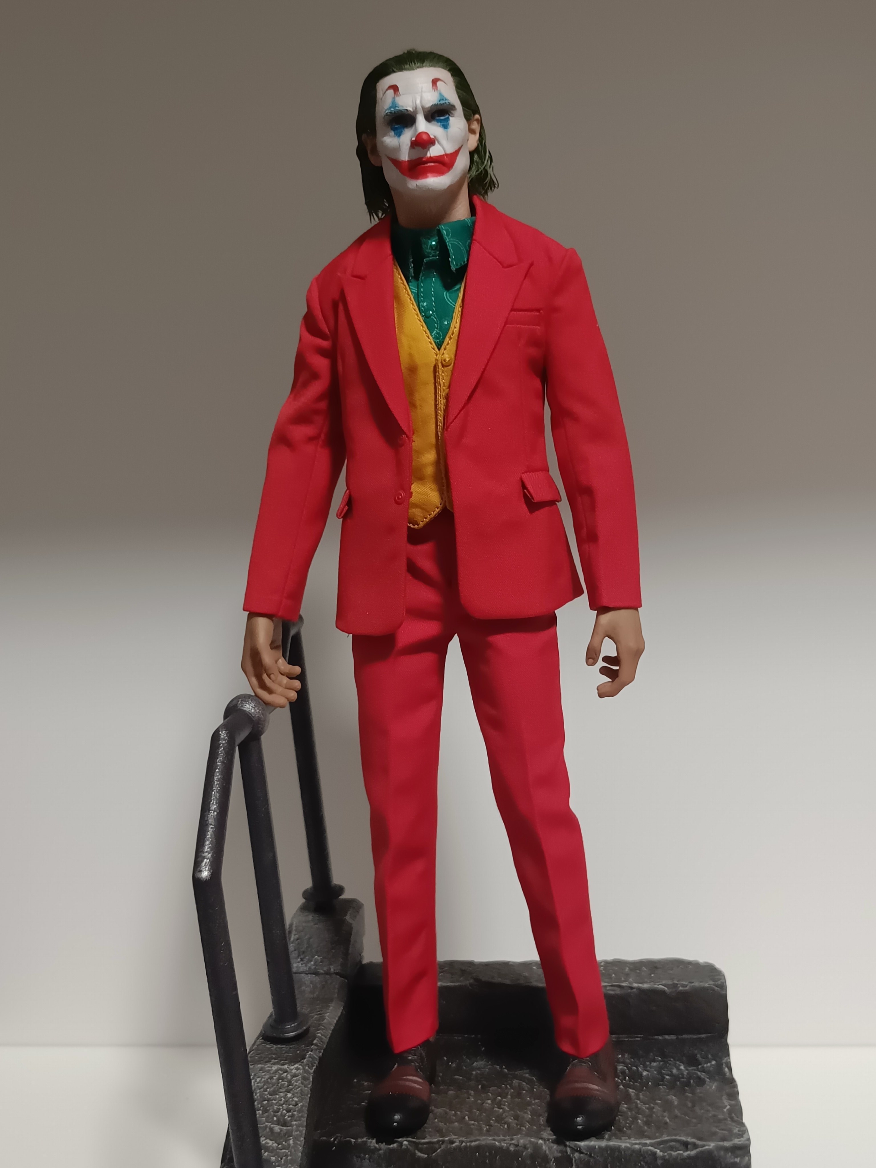 Tough Guys TG8014 1/6 Scale Comedian (Joker) | Collector Freaks